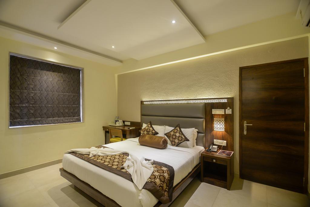 Sunkissed Plaza Hotel Calangute Exterior foto