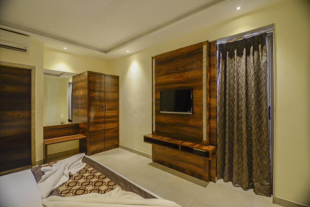 Sunkissed Plaza Hotel Calangute Exterior foto