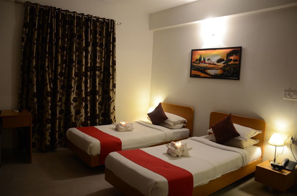 Sunkissed Plaza Hotel Calangute Exterior foto