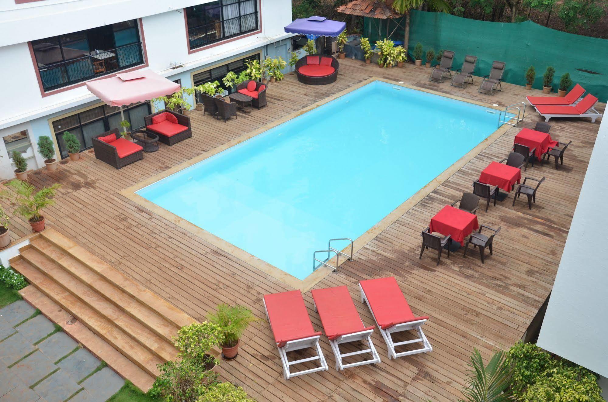 Sunkissed Plaza Hotel Calangute Exterior foto