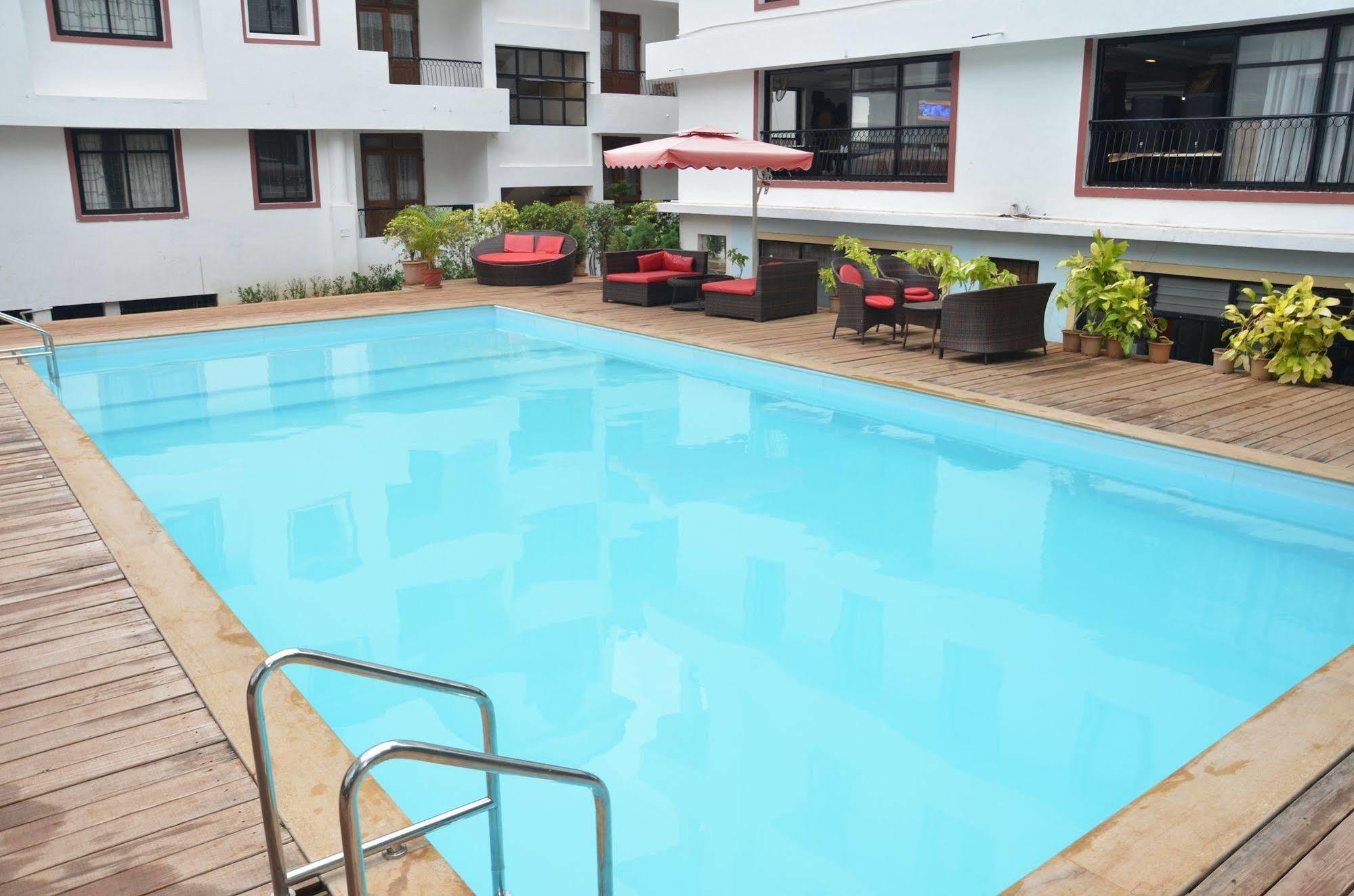 Sunkissed Plaza Hotel Calangute Exterior foto