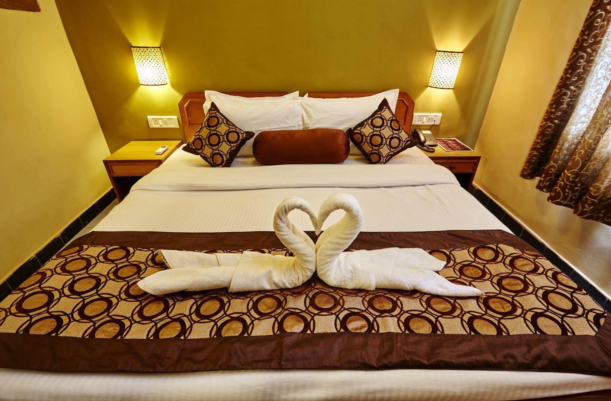 Sunkissed Plaza Hotel Calangute Exterior foto